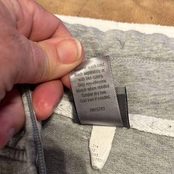 C9 by champion- XL-gray-long sleeve, full zipper, drawstring, but no hood jacket - Picture 5 of 11